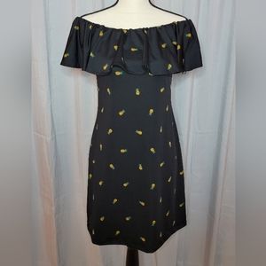 Verse Mandy off the shoulder pineapple dress Size small